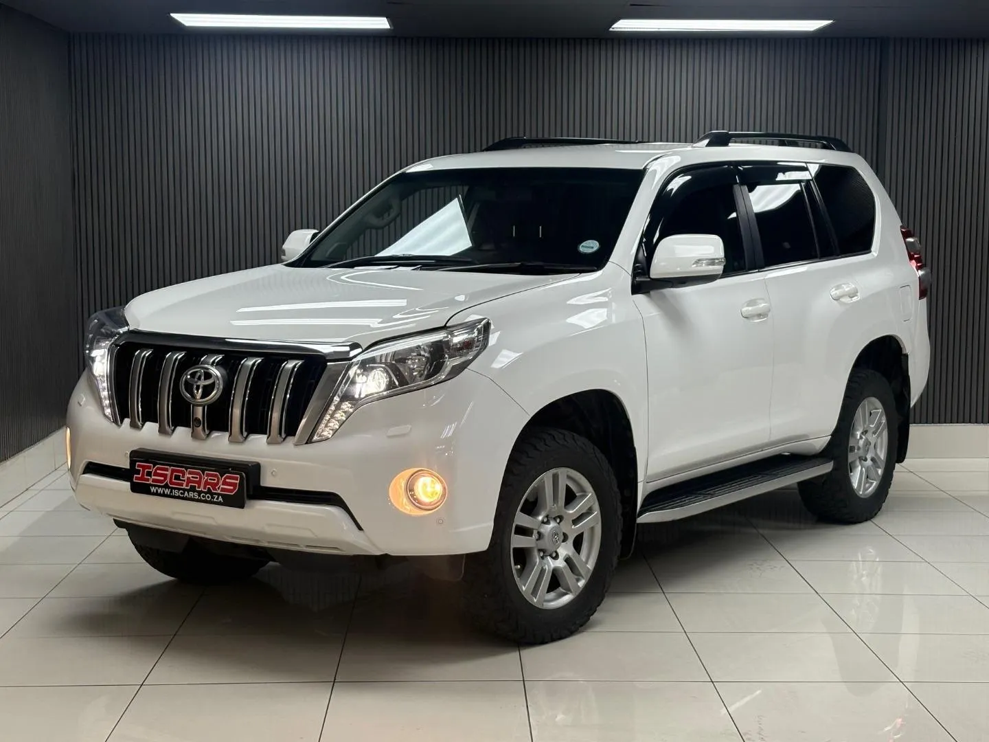 2015 Toyota Land Cruiser Prado 3.0DT VX, photo 3 of 12