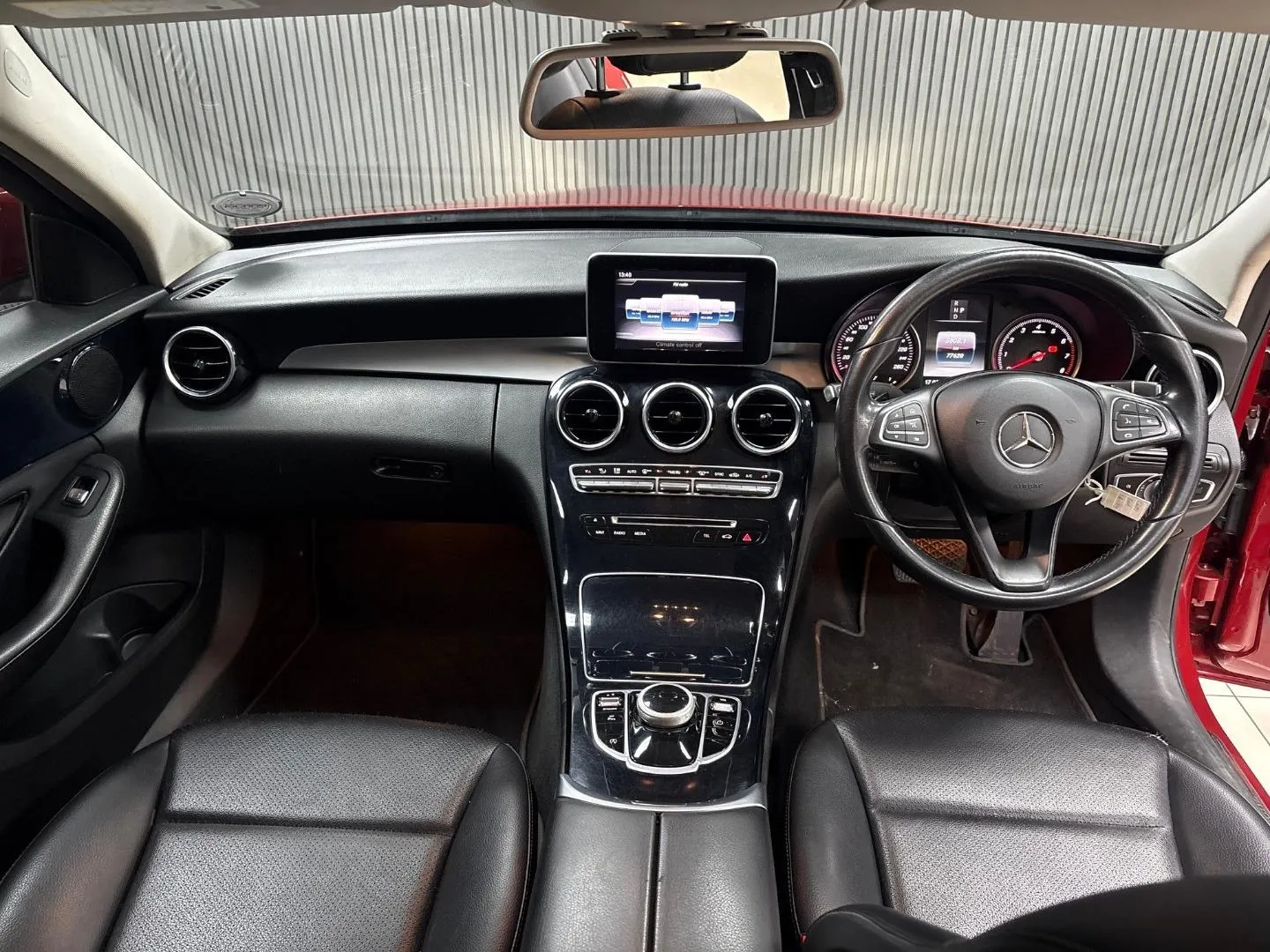 2018 Mercedes-Benz C-Class C200 Auto, photo 10 of 11