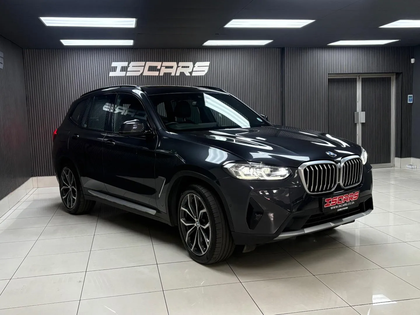 2022 BMW X3 xDrive20d, photo 3 of 12