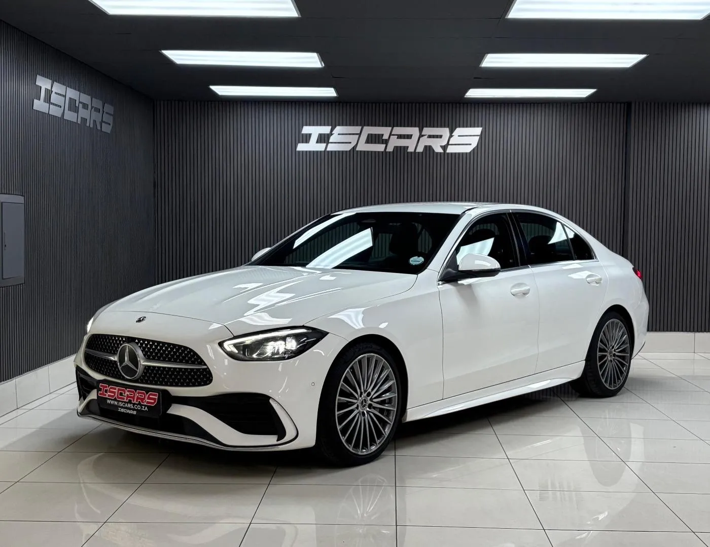2022 Mercedes-Benz C-Class C200 AMG Line, photo 1 of 12