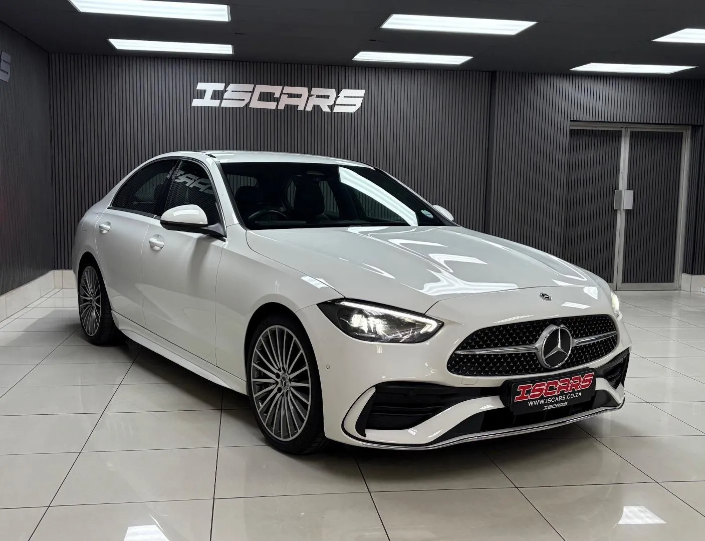2022 Mercedes-Benz C-Class C200 AMG Line, photo 3 of 12