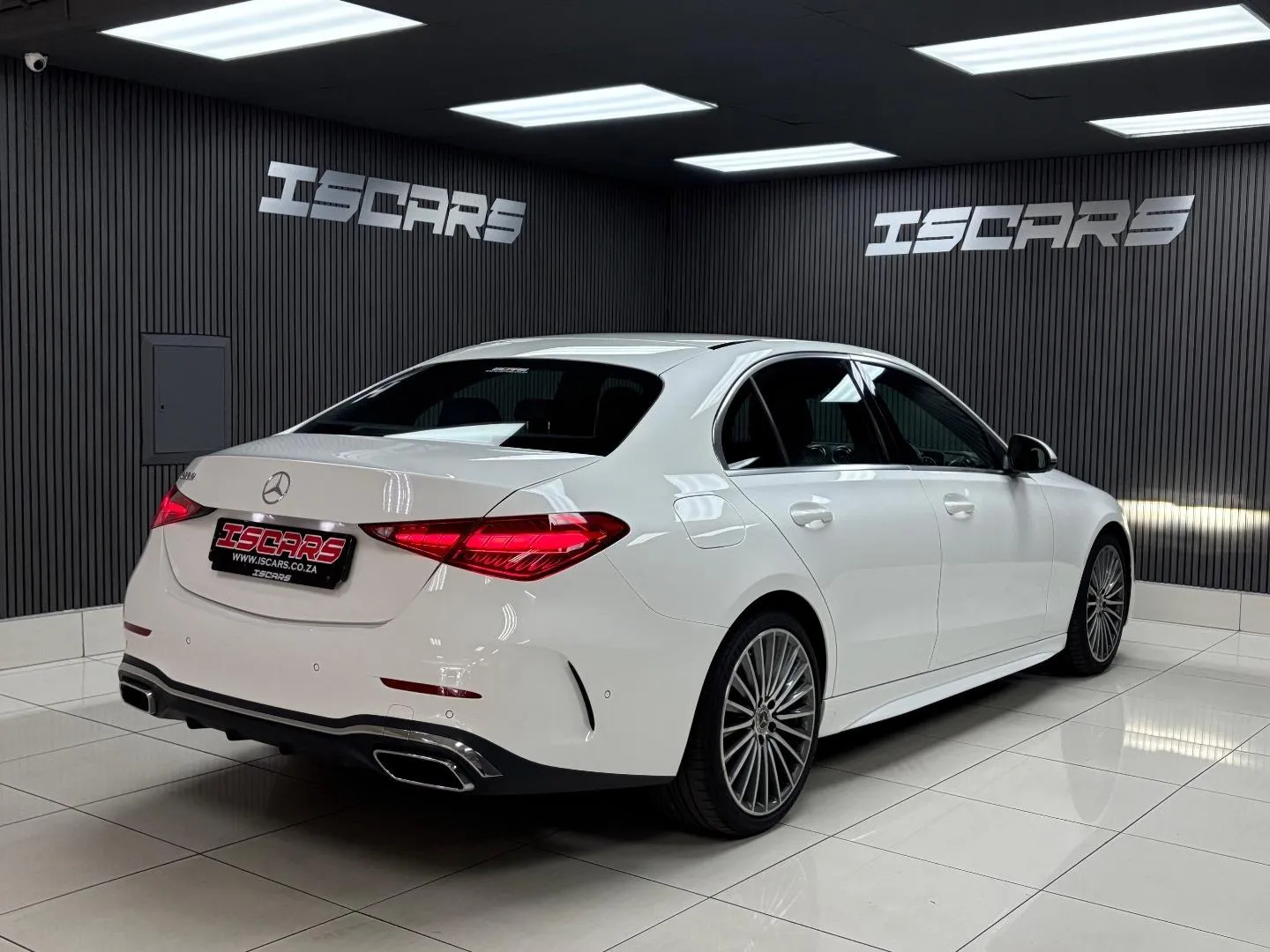 2022 Mercedes-Benz C-Class C200 AMG Line, photo 4 of 12