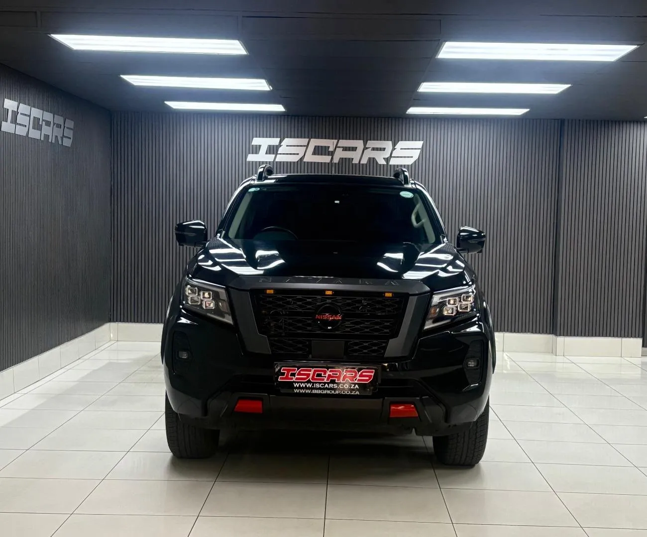 2022 Nissan Navara 2.5DDTi Double Cab PRO-2X, photo 2 of 9