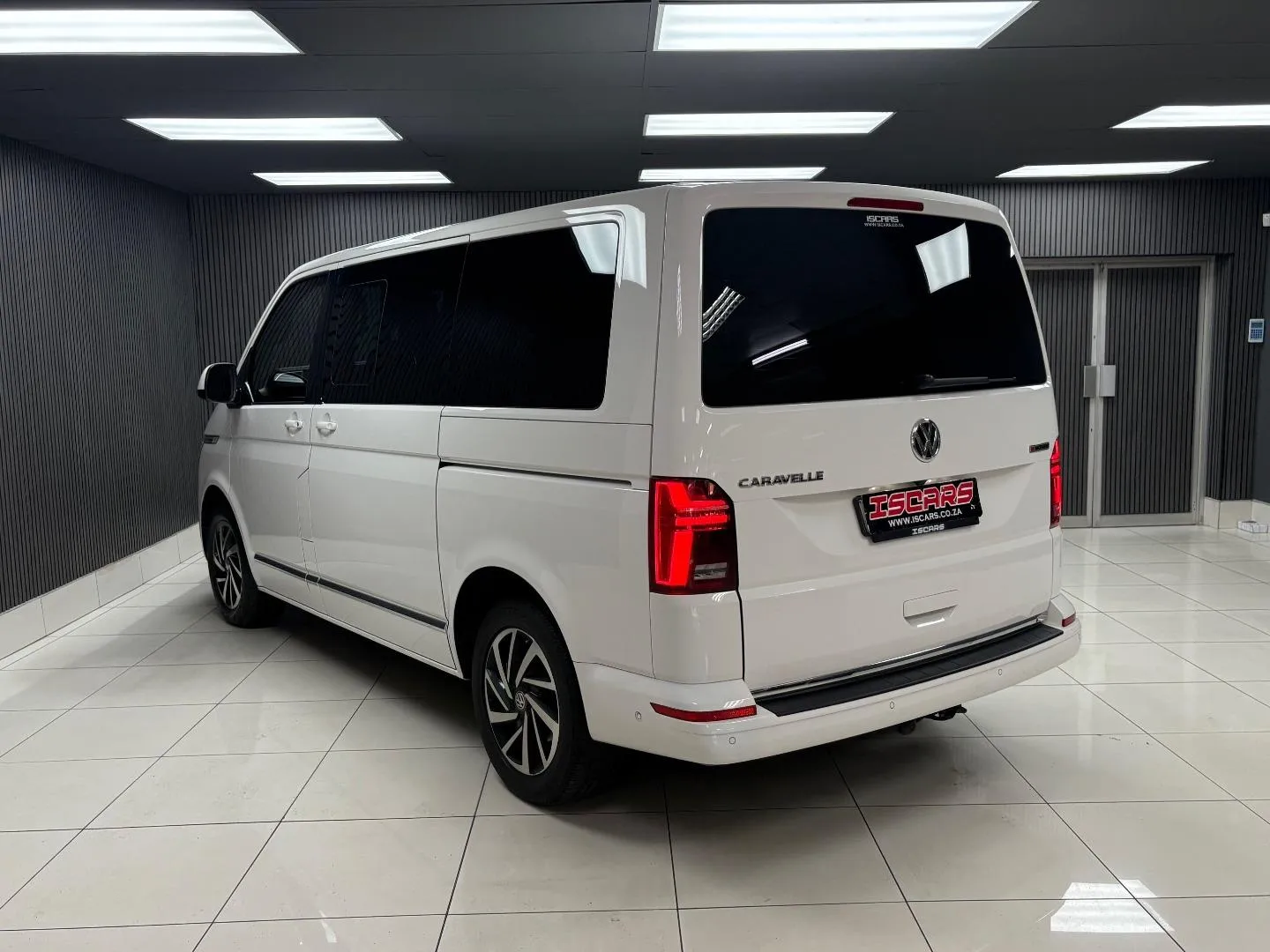 2023 Volkswagen Caravelle 2.0BiTDI 146kW Highline 4Motion, photo 5 of 11