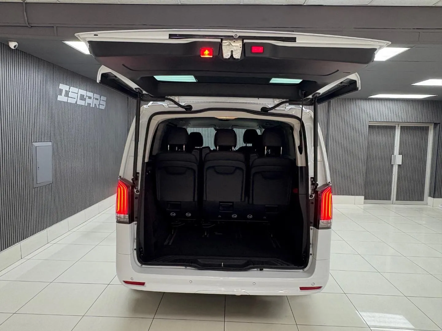 2025 Mercedes-Benz Vito 119 CDI Tourer Select, photo 9 of 16